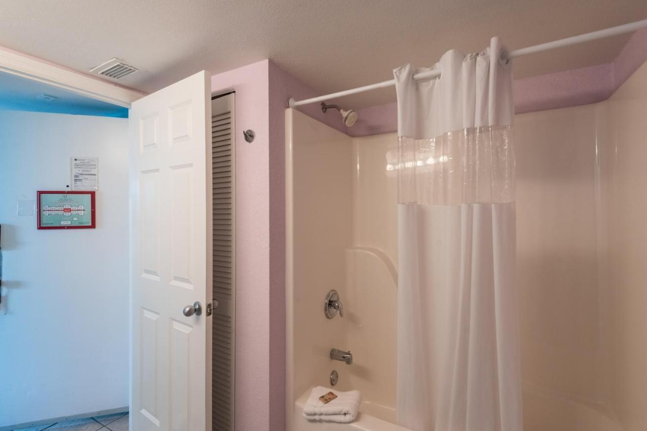Sunrise Suites Grand Bahama Suite #106 Key West Buitenkant foto
